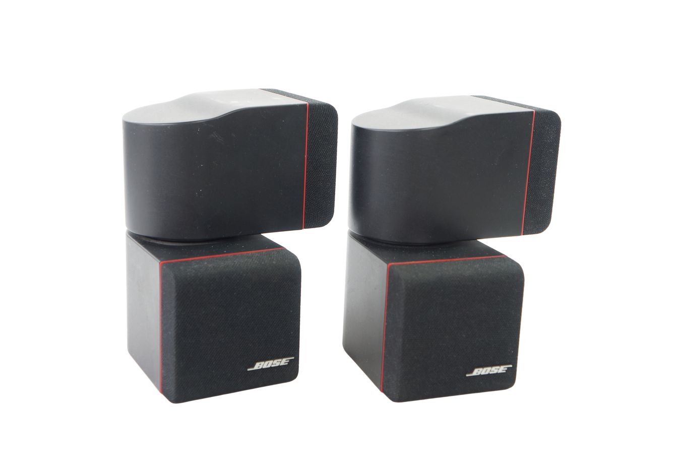 2x_Bose_Acoustimass_Doppelcubes_Series_II_Lautsprecher_Boxen_mit_roten_Ran_jthv8fa