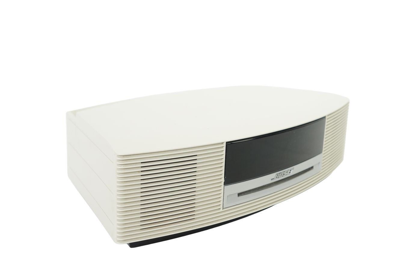 Bose_Wave_Music_System_AWRCC4_Weiss_05_result