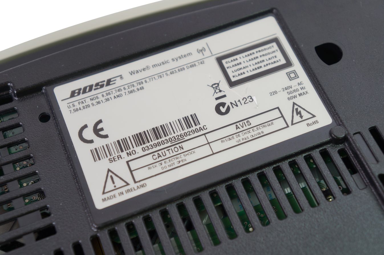 Bose_Wave_Music_System_AWRCC4_Weiss_11_result