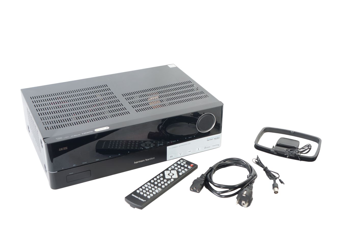 Harman_Kardon_Audio-Video_Receiver_Model_AVR_151S-230_Schwarz_03_result