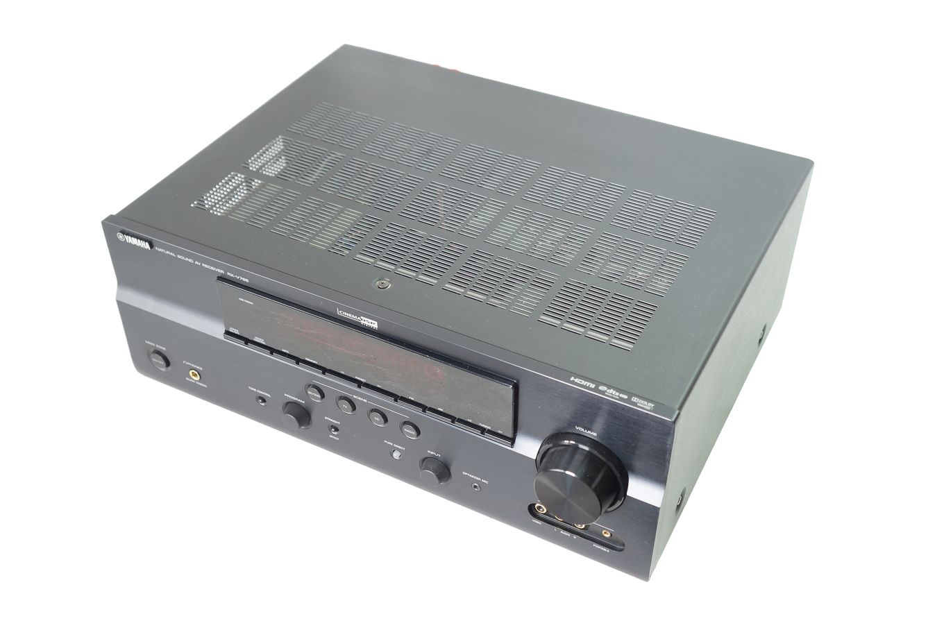 Yamaha_RX-V765_Digital_7.1_Heimkino_AV_Receiver_Schwarz_08_result