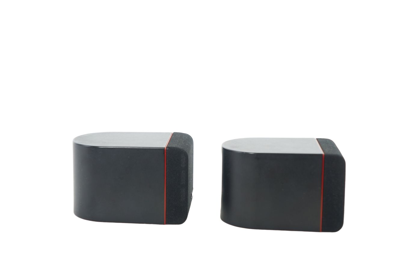 2x_Bose_Einzelcubes_Lautsprecher_Boxen_Series_II_mit_roten_Rand_02_result