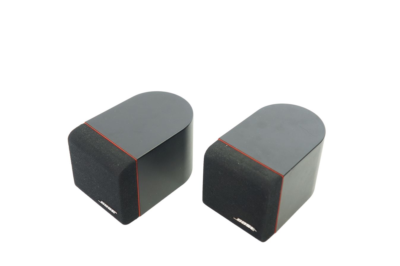 2x_Bose_Einzelcubes_Lautsprecher_Boxen_Series_II_mit_roten_Rand_04_result
