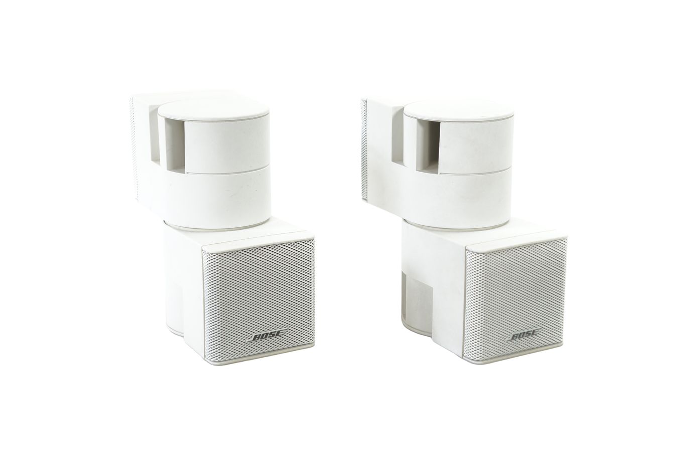 2x_Bose_Jewel_Cubes_Boxen_Satelliten_Lautsprecher_Weiss_03_result