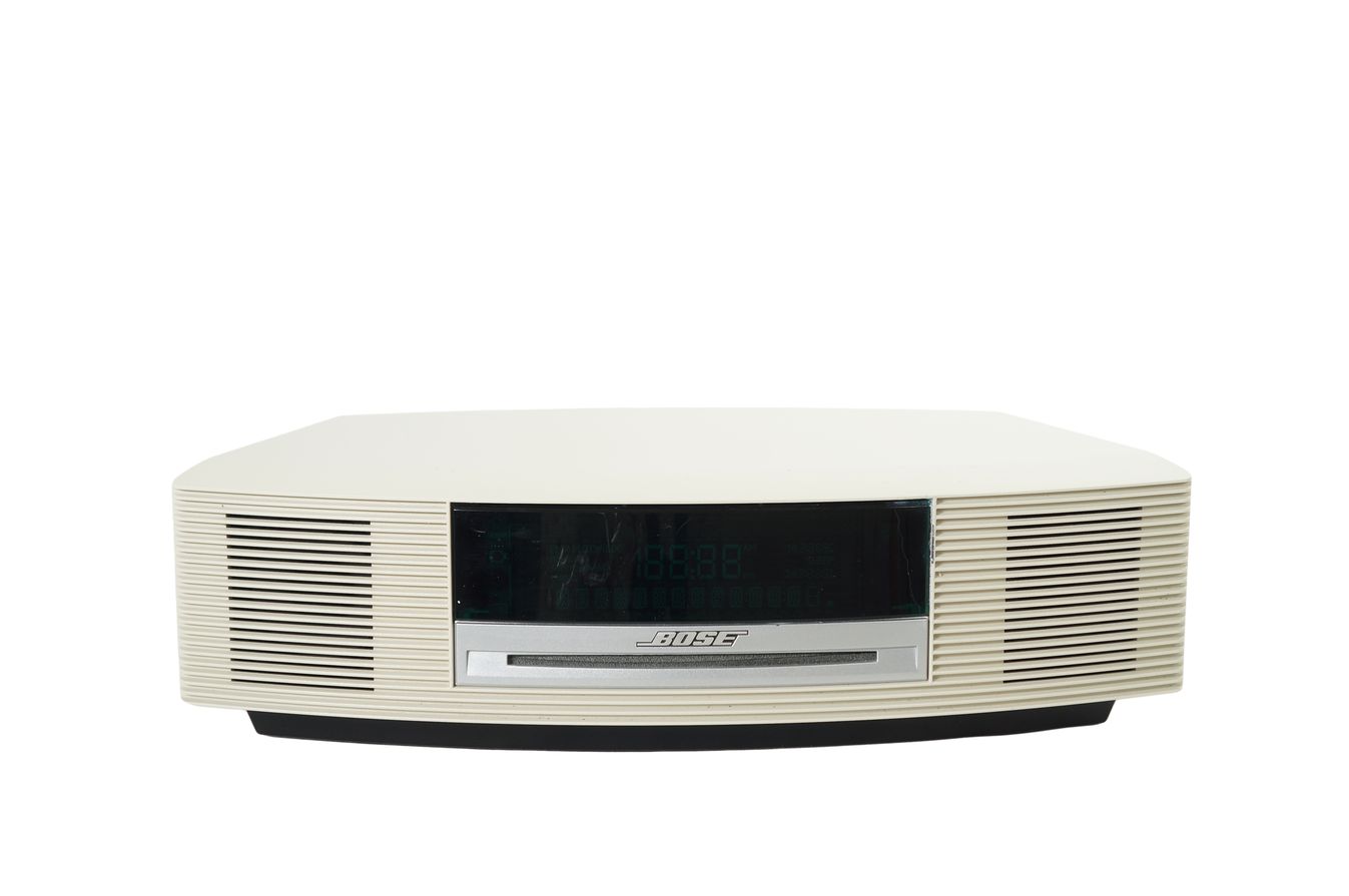 Bose_Wave_Music_System_AWRCC4_Weiss_07_result