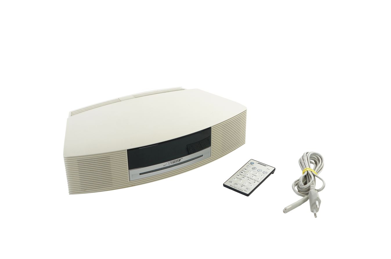 Bose_Wave_Music_System_Weiss_02_result