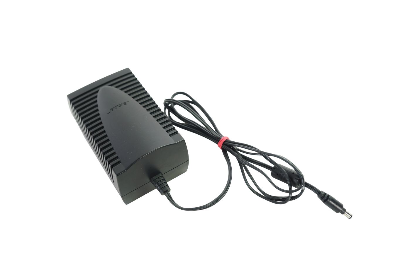 Bose_Media_Center_MC1_Steuerkonsole_Lifestyle_V10_V30_V20_10_result