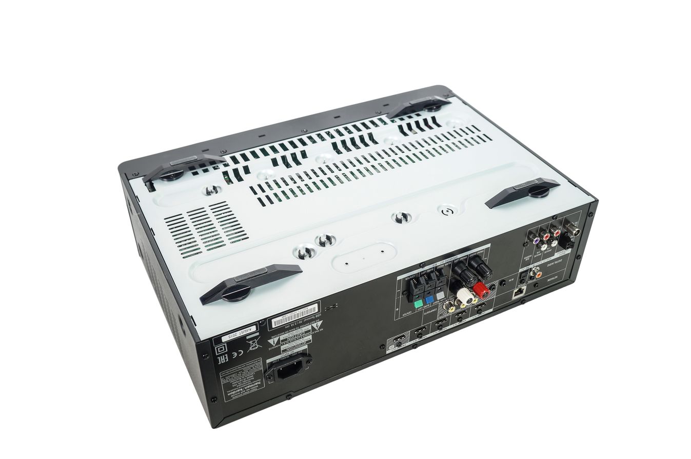 Harman_Kardon_Audio-Video_Receiver_Model_AVR_151S-230_Schwarz_09_result