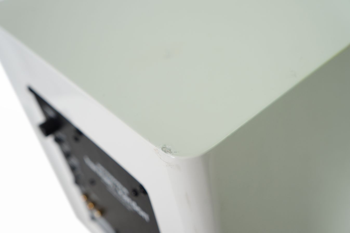 Harman_Kardon_HKTS_200_SUB_Subwoofer_Aktiv_Weiss_05_result
