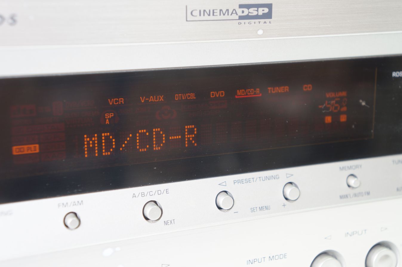 Yamaha_RX-V350_Stereo_Receiver_Silber_02_result