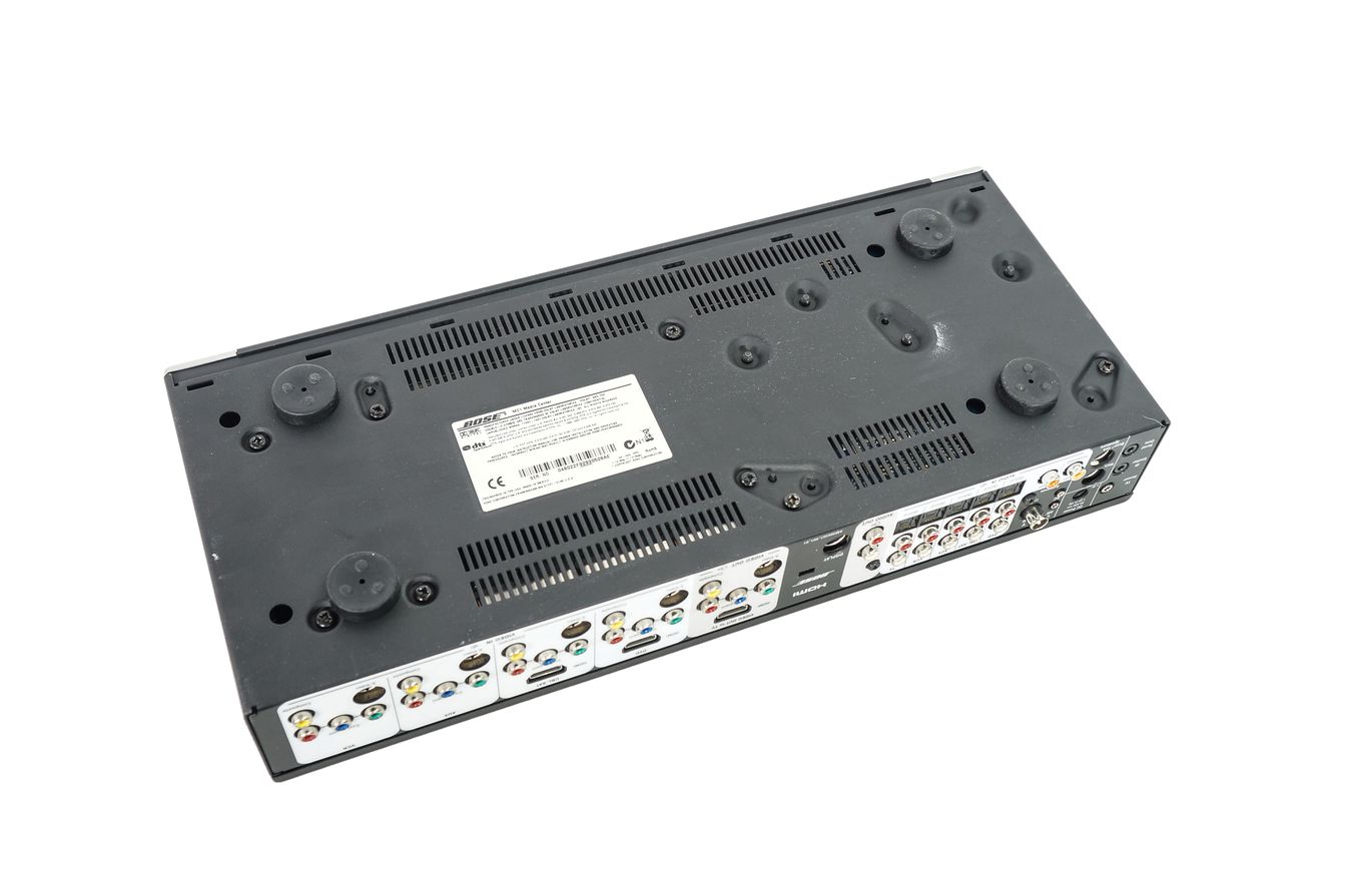 Bose_Media_Center_MC1_Steuerkonsole_Lifestyle_V10_V30_V20_06_result