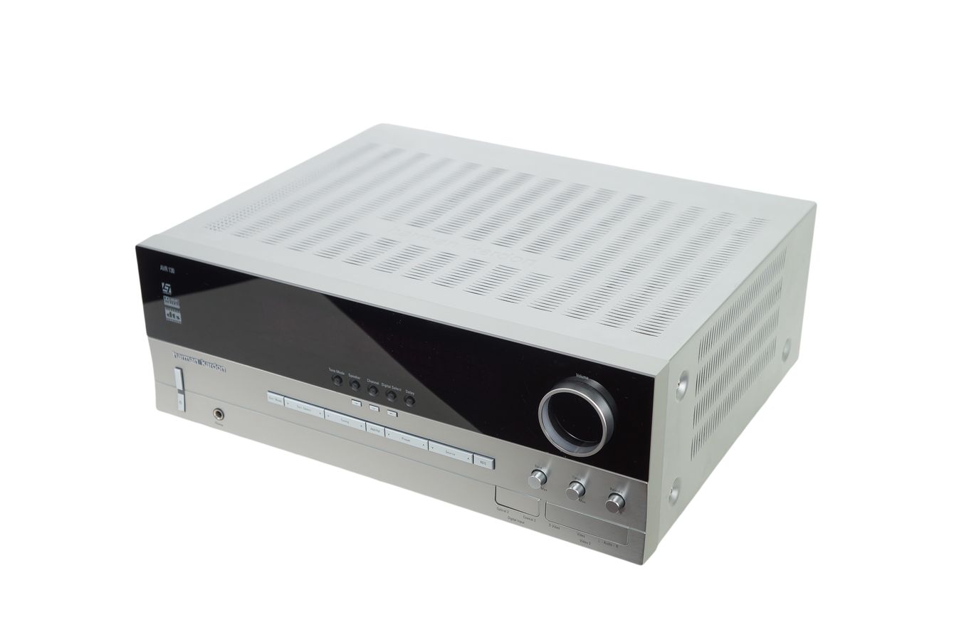 Harman_Kardon_AVR_130_Stereo_Receiver_Silber_09_result_EaB3qYl