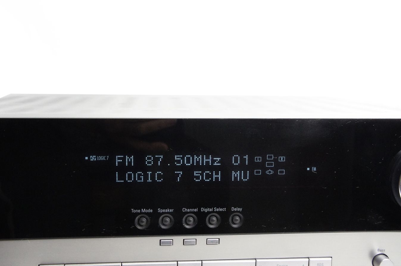 Harman_Kardon_AVR_130_Stereo_Receiver_Silber_result_WIDEUV0