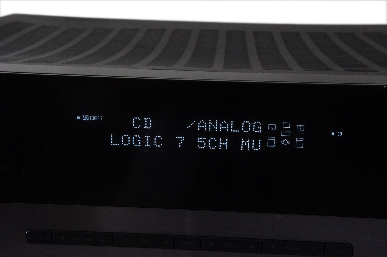 Harman_Kardon_AVR_138_AV_Receiver_Schwarz_10