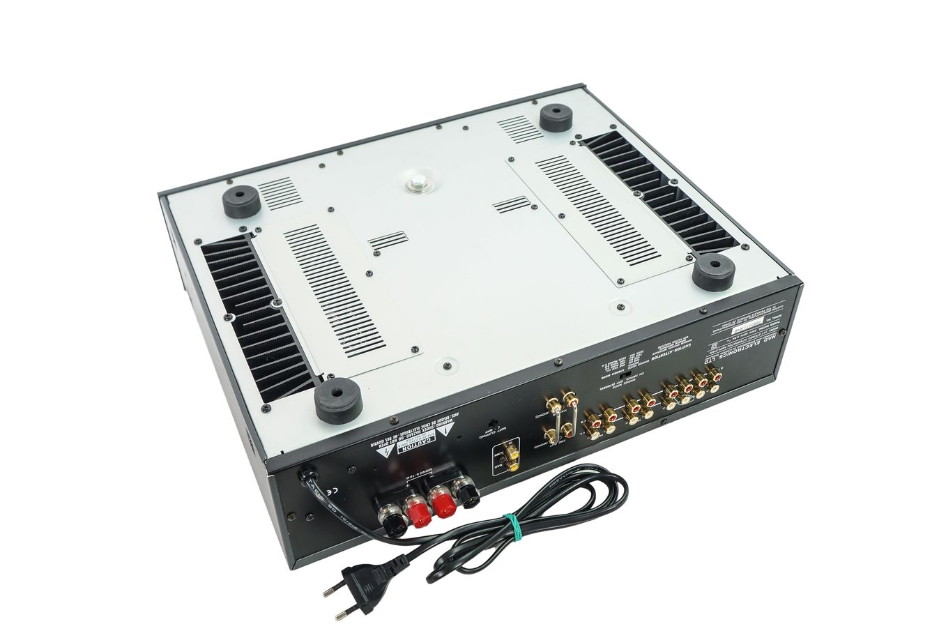 NAD_Electronics_LTD_Model_317_Stereo_Integrated_Applifier_09_result