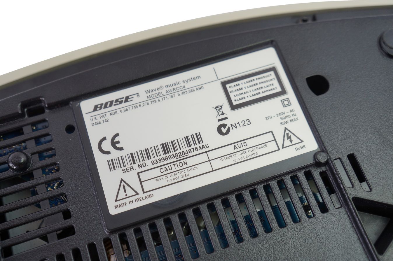Bose_Wave_Music_System_AWRCC4_Weiss_10_result