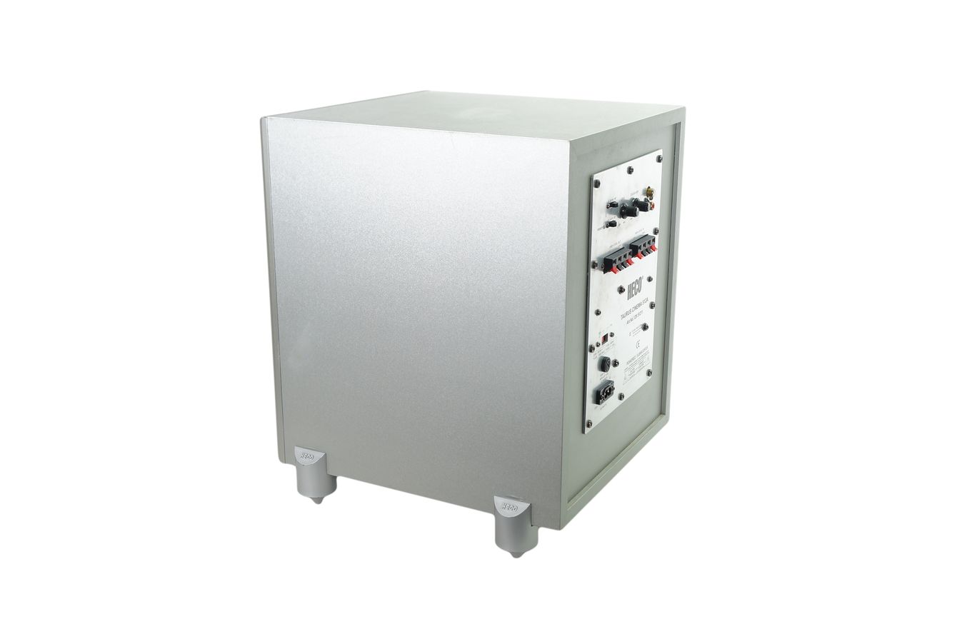 Heco_Taurus_Cinema_512_A_Powered_Subwoofer_Silber_04_result