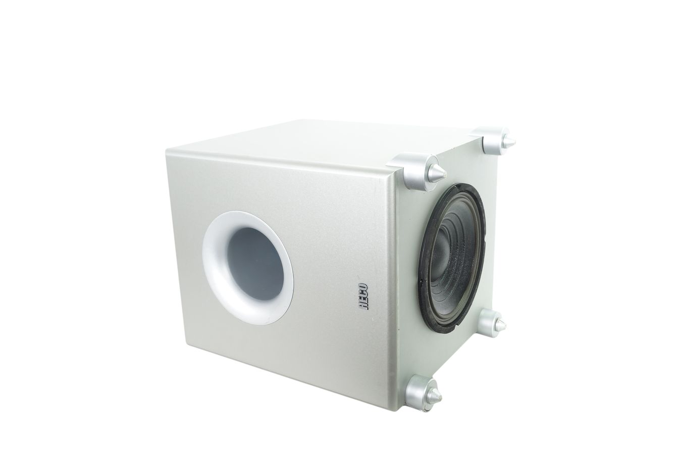 Heco_Taurus_Cinema_512_A_Powered_Subwoofer_Silber_07_result