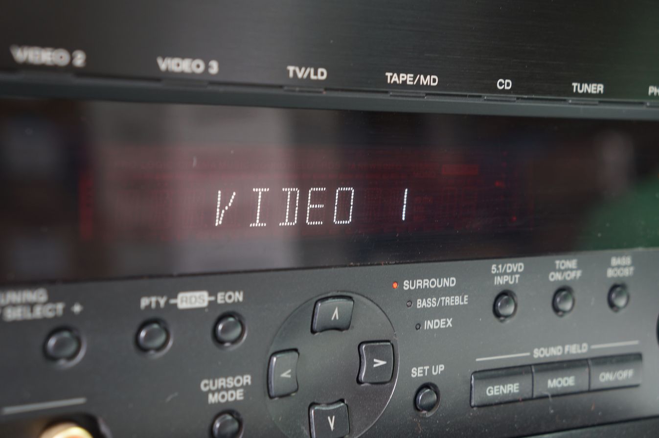 Sony_STR-DB725_Digital_Heimkino_Receiver_Schwarz_02_result