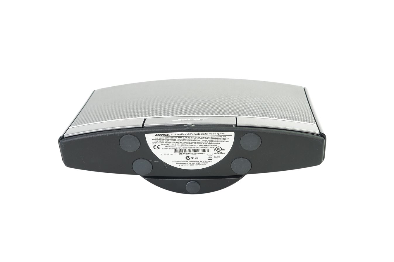 Bose_SoundDock_Portable_Digital_Music_System_14_result