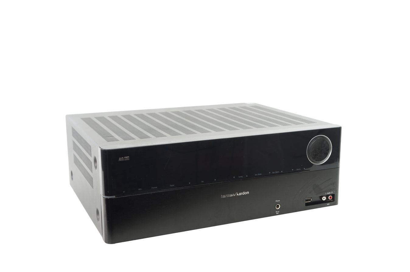 Harman_Kardon_AVR_170_5.1_AV_Receiver_Schwarz_mit_Mikrofon_04_result