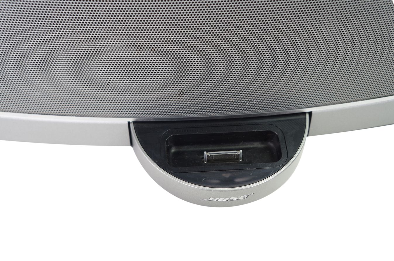 Bose_SoundDock_Portable_Digital_Music_System_15_result
