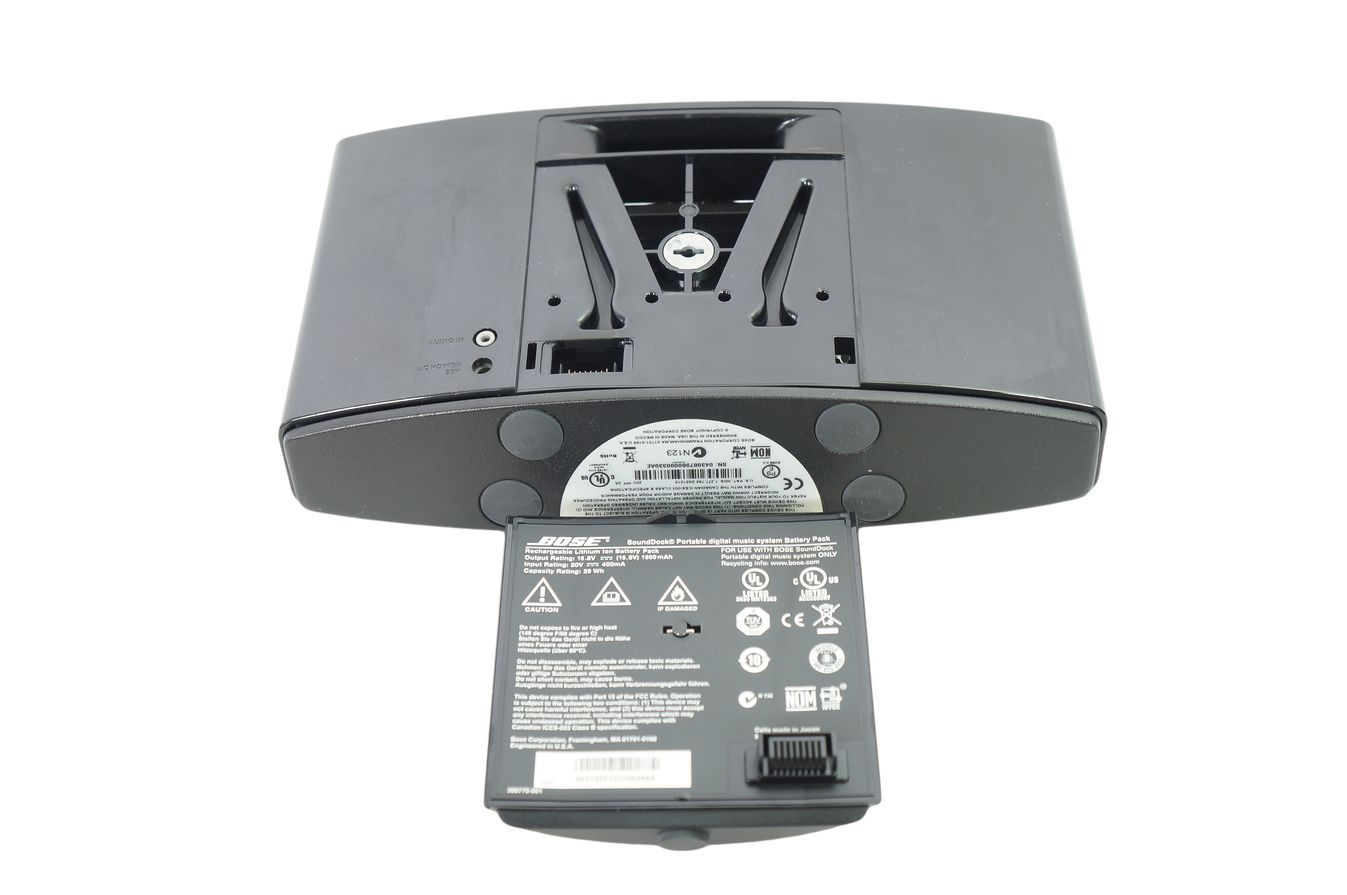 Bose_SoundDock_Portable_Digital_Music_System_18_result