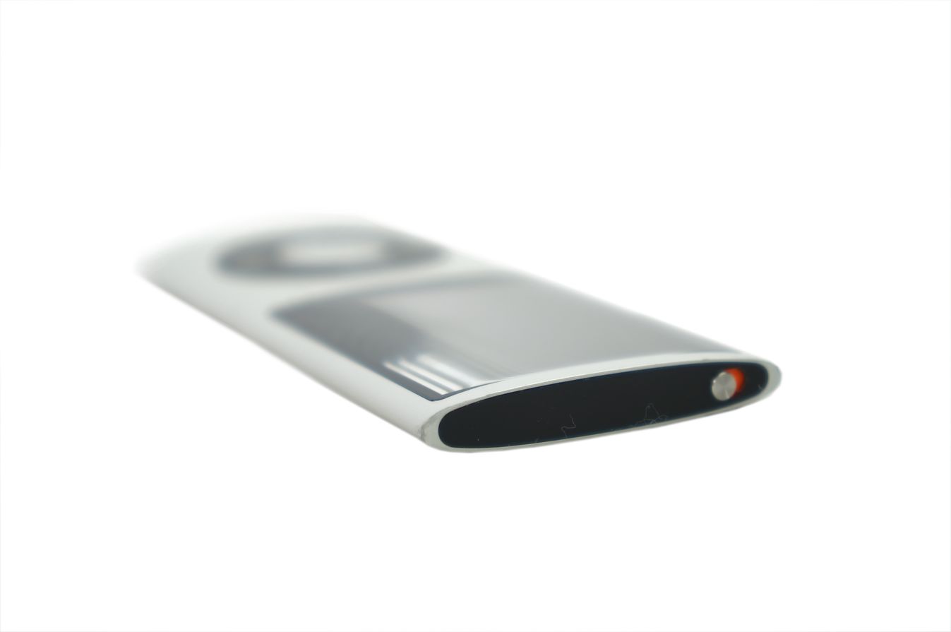 Apple_iPod_Nano_4._Generation_8GB_4._Gen_Grau_A1285_03_result