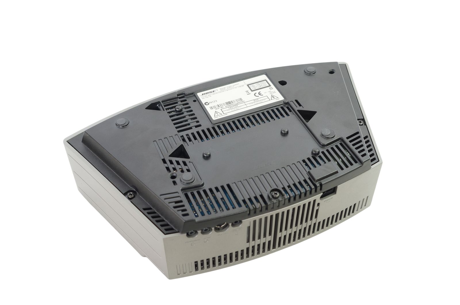 Bose_Wave_Music_System_AWRCC4_Grau_07