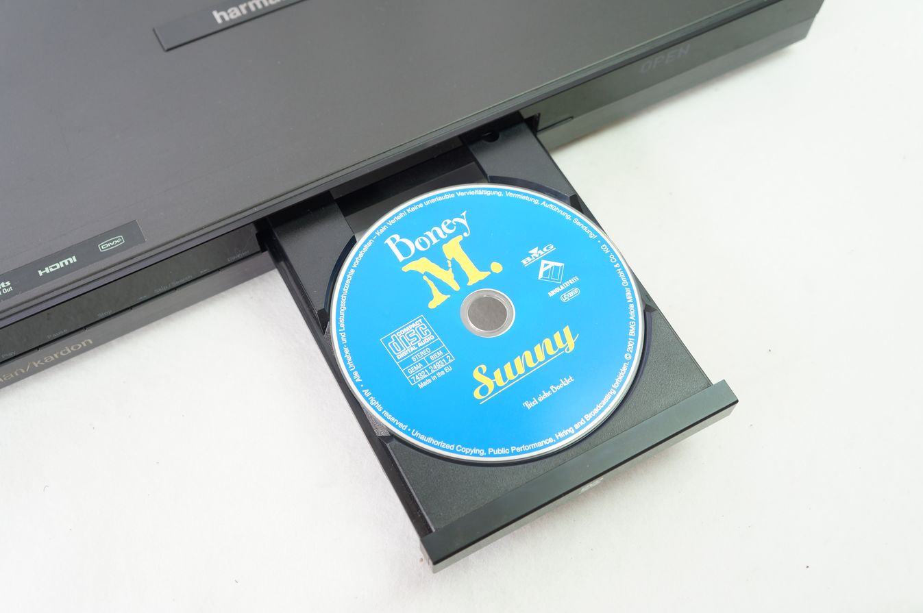 Harman_Kardon_DVD_28_DVD-Player_03_result