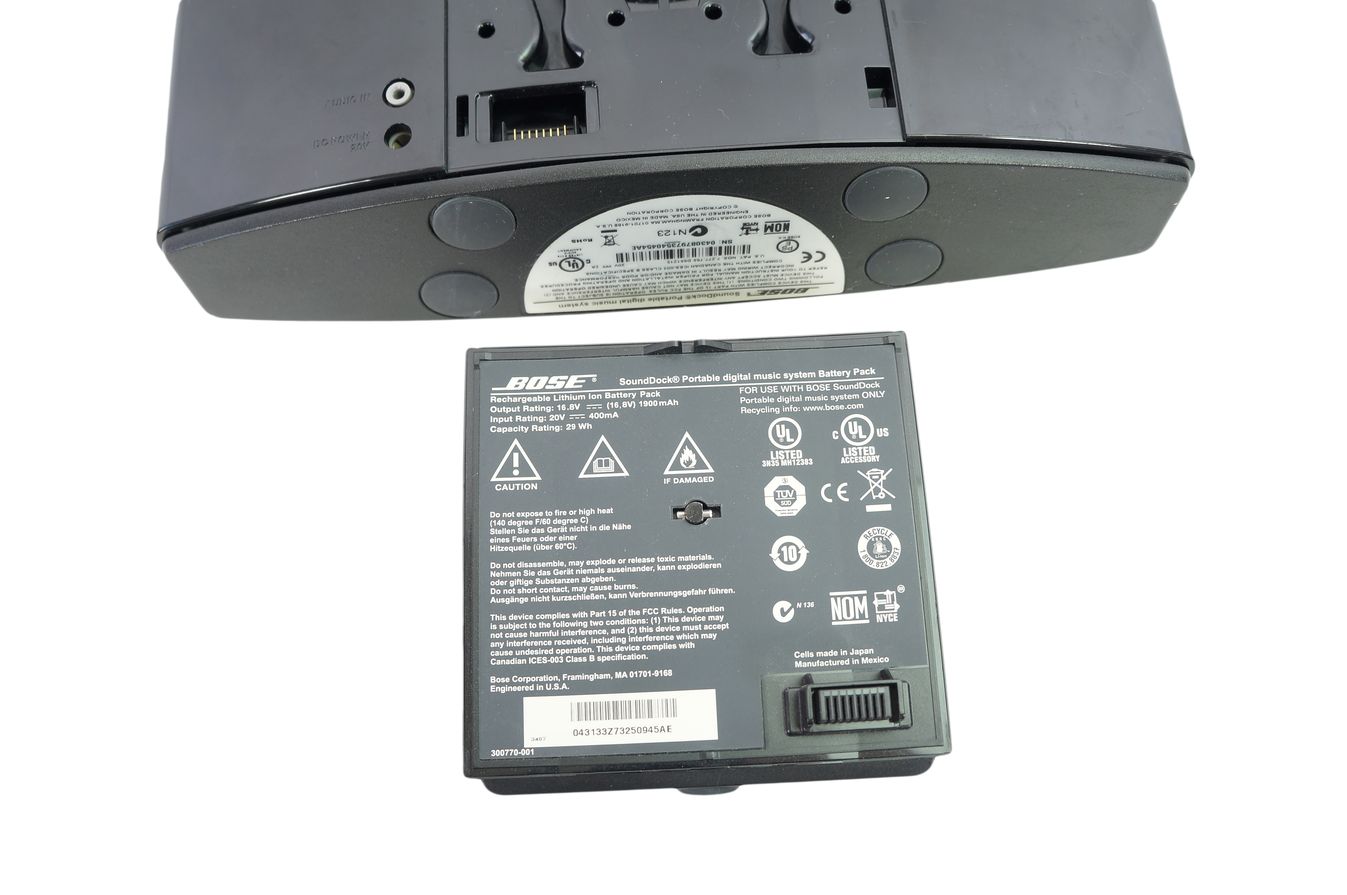 Bose_SoundDock_Portable_Digital_Music_System_11_result