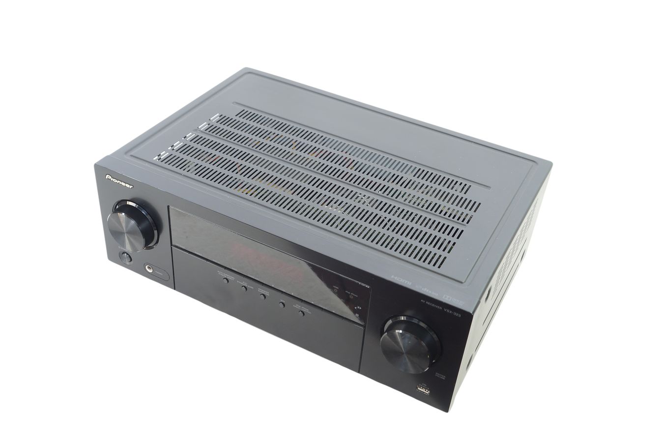 Pioneer_VSX-323_Surround_Dolby_DTS_AV-Receiver_Schwarz_07_result