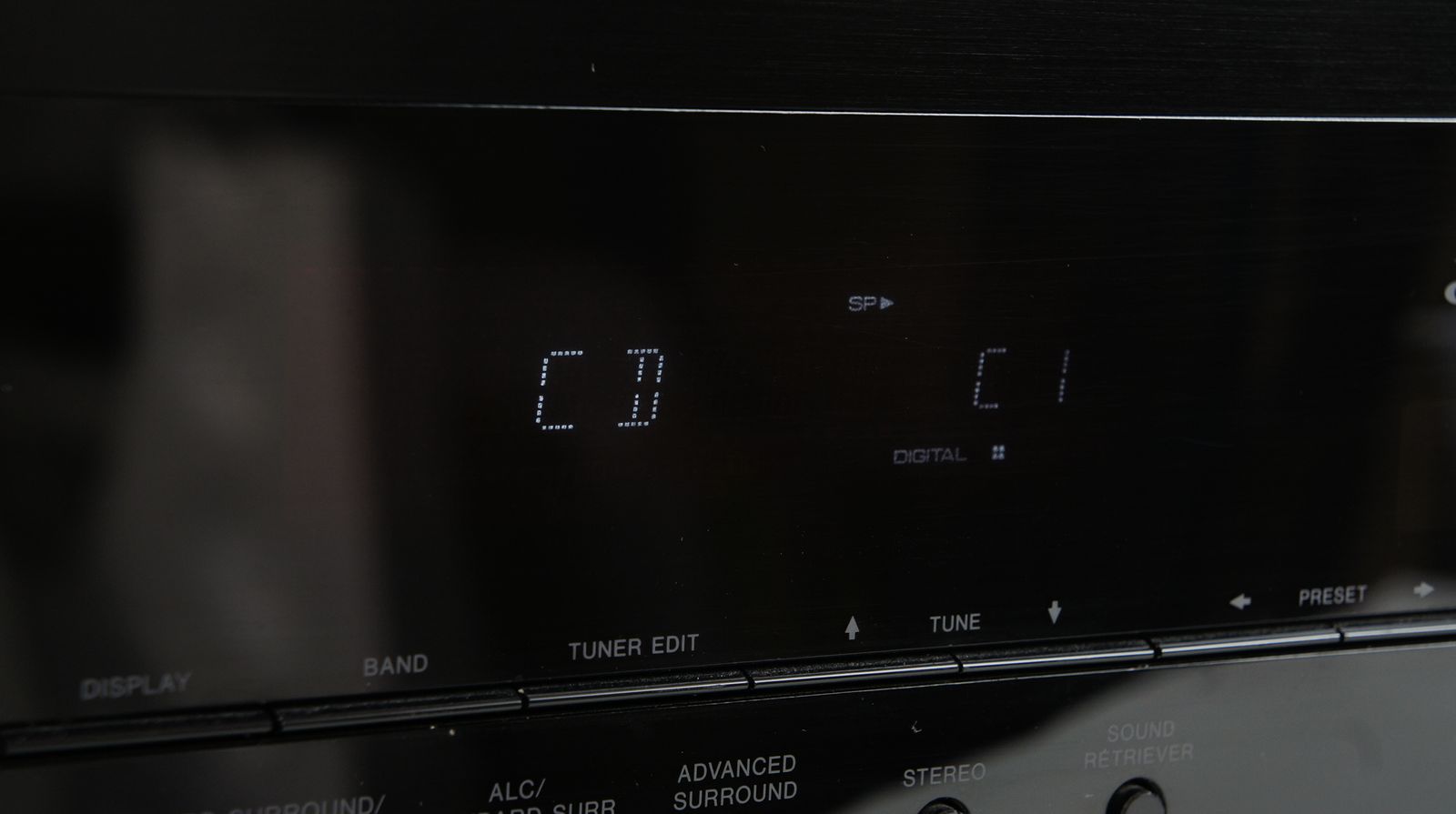 Pioneer_VSX-329-K_3D_HDMI_AV-Receiver_Schwarz_02_result