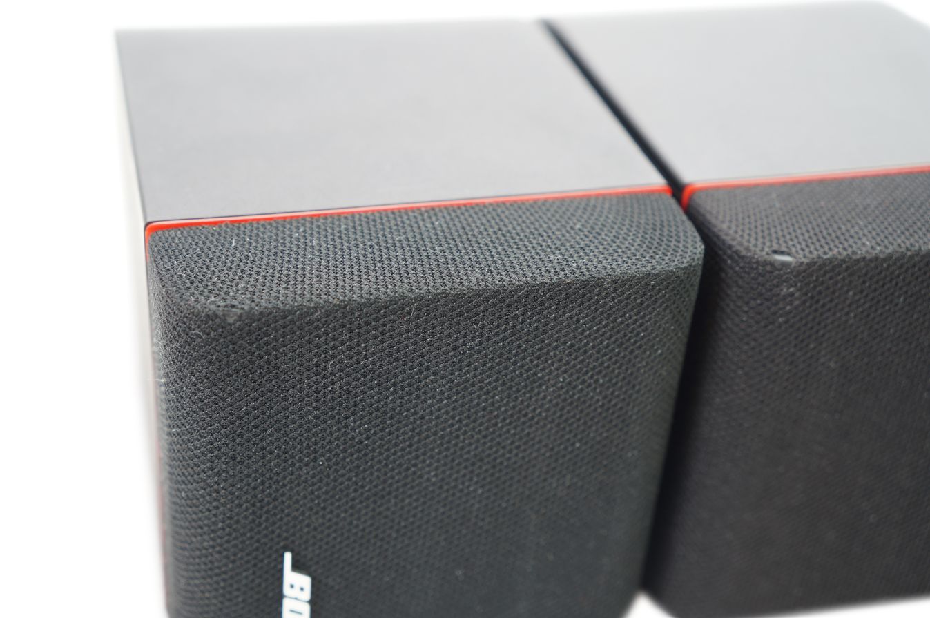 2x_Bose_Acoustimass_Doppelcubes_Series_II_Lautsprecher_Boxen_mit_roten_Ran_9Qg0gb4