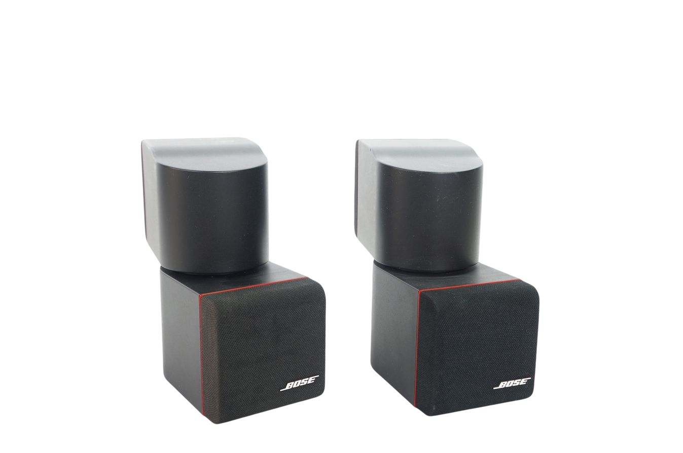 2x_Bose_Acoustimass_Doppelcubes_Series_II_Lautsprecher_Boxen_mit_roten_Ran_wFbuO0Z