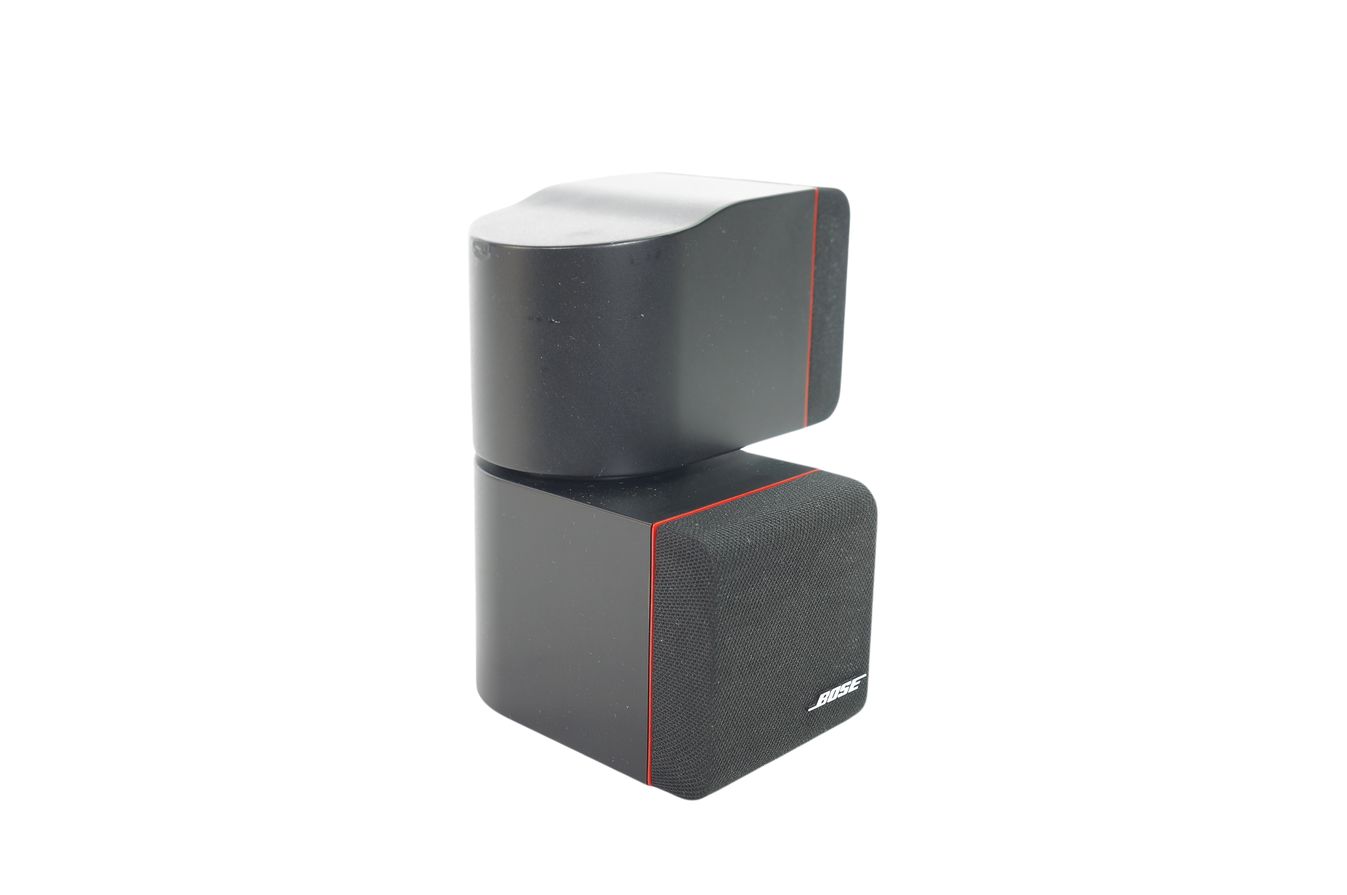 Bose_Acoustimass_Series_II_Doppelcube_Lautsprecher_Box_mit_roten_Rand_02_result