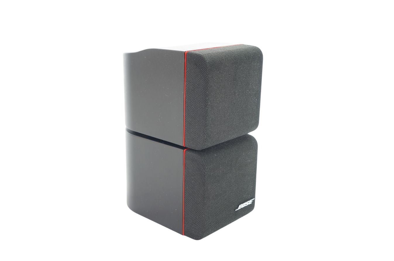 Bose_Acoustimass_Series_II_Doppelcube_Lautsprecher_Box_mit_roten_Rand_result