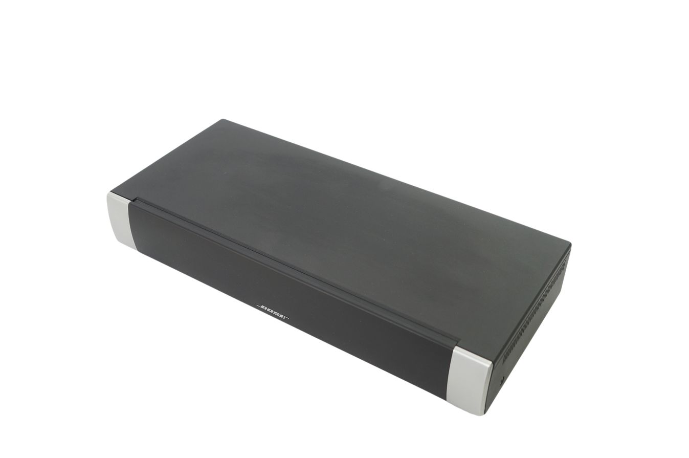 Bose_Media_Center_MC1_Steuerkonsole_Lifestyle_V10_V30_V20_mit_Bose_ADAPTiQ_dSoLTMp