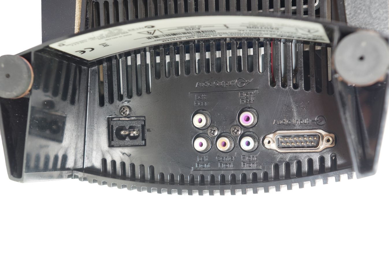 Bose_Acoustimass_6_Series_III_Subwoofer_Aktiv_Schwarz_02_result
