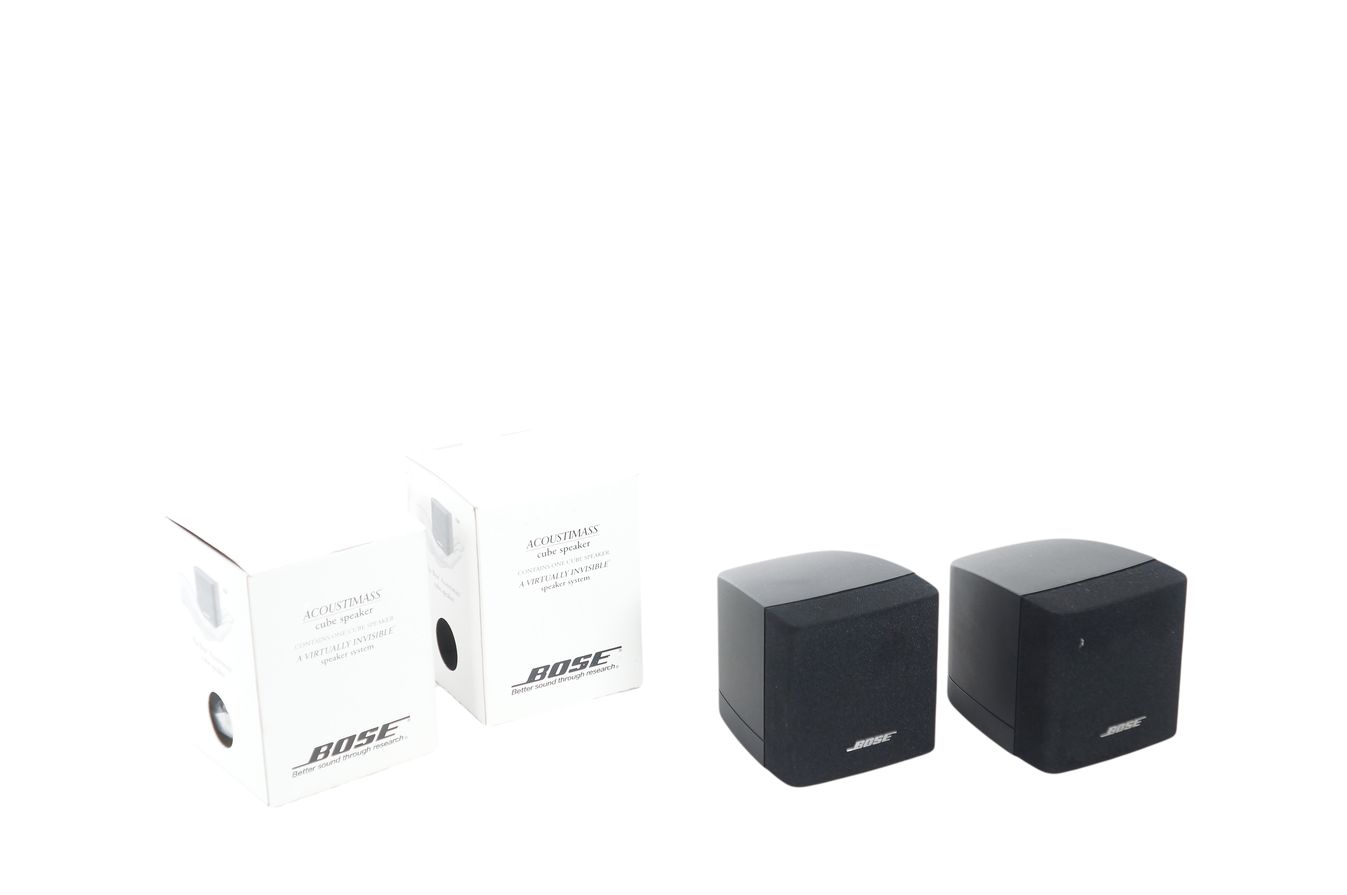 2x_Bose_Acoustimass_Einzelcubes_Series_III_Lautsprecher_Boxen_Satelliten_result