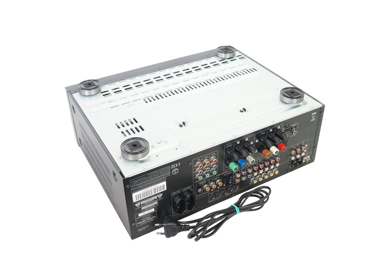 Harman_Kardon_AVR_135_Dolby_Digital_DTS_6.1_Receiver_Schwarz_09_result