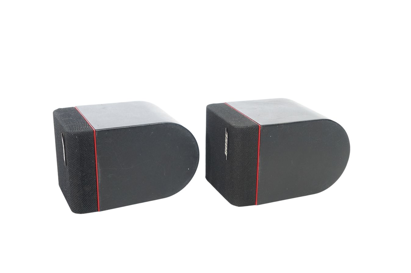 2x_Bose_Einzelcubes_Lautsprecher_Boxen_Series_II_mit_roten_Rand_04_result