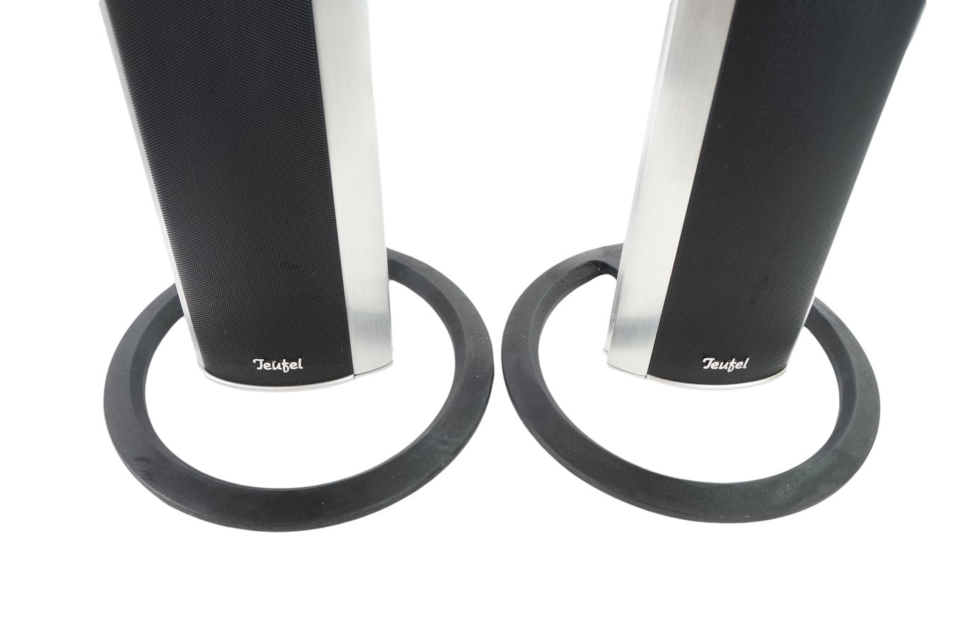2x_Teufel_Concept_P_Stand_Lautsprecher_Saulen_Satelliten_02_result
