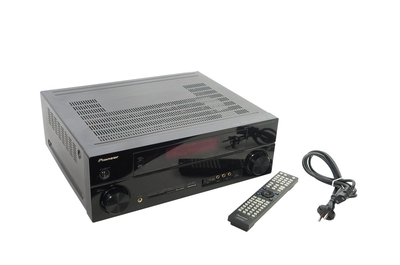 Pioneer_VSX-920-K_7.1_A-V-Receiver_Schwarz_03_result