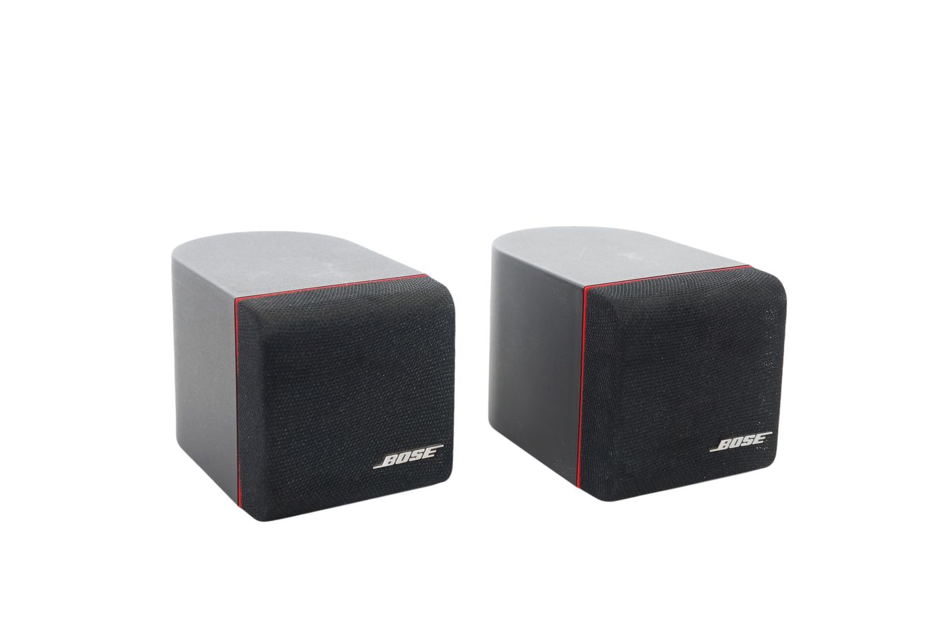 2x_Bose_Einzelcubes_Lautsprecher_Boxen_Series_II_mit_roten_Rand_03_result