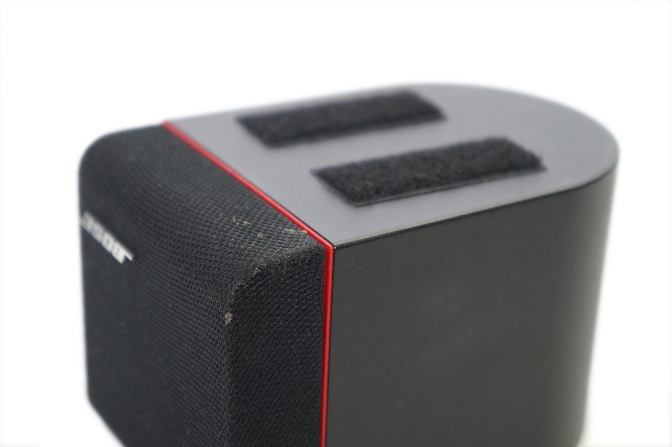 Bose_Einzelcube_Lautsprecher_Box_Series_II_mit_roten_Rand_07_result