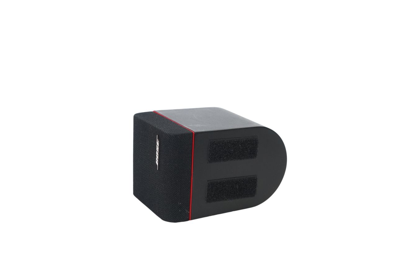 Bose_Einzelcube_Lautsprecher_Box_Series_II_mit_roten_Rand_result