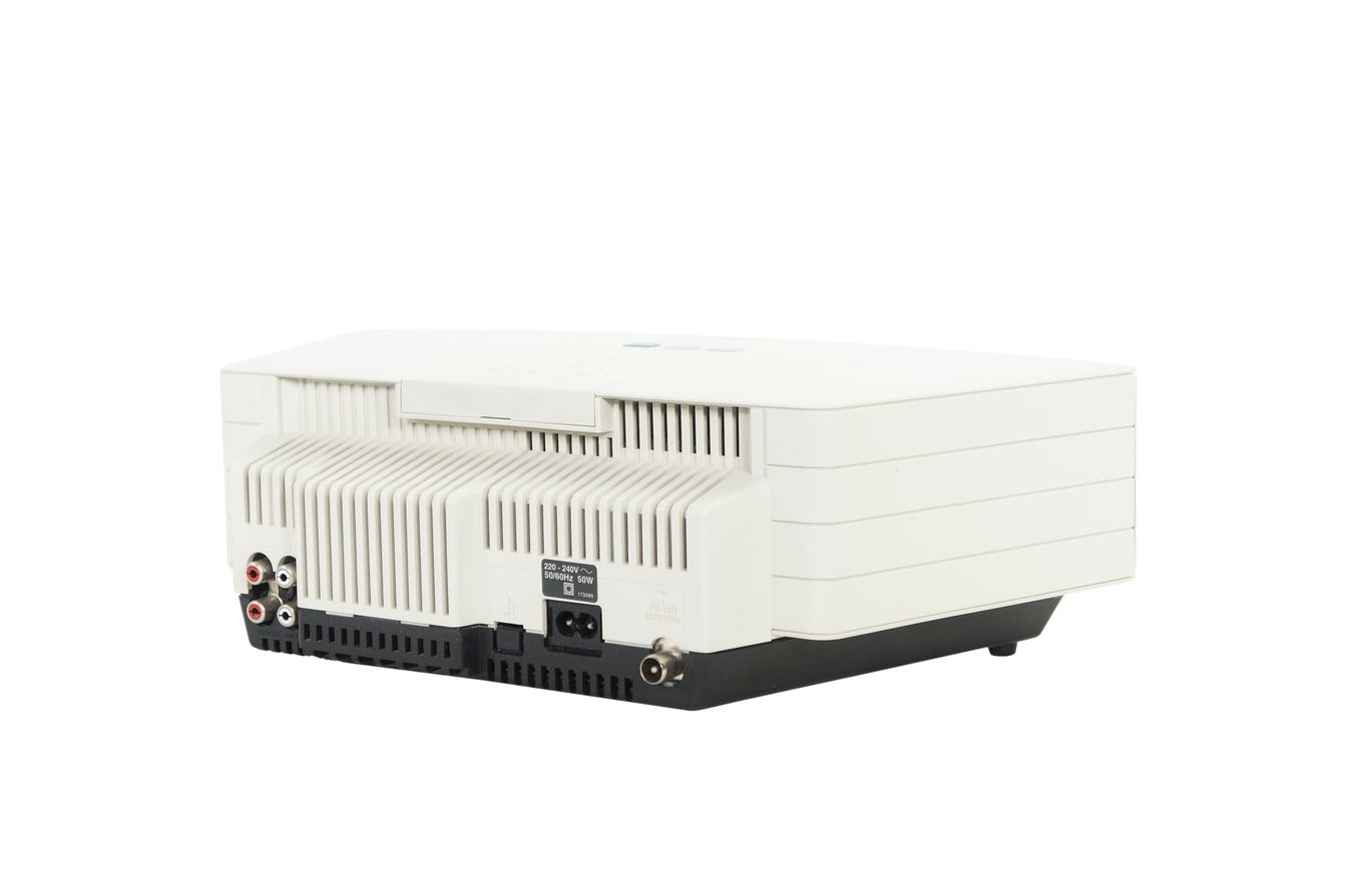 Bose_Wave_Radio_Model_AWR1W2_Weiss_05_result