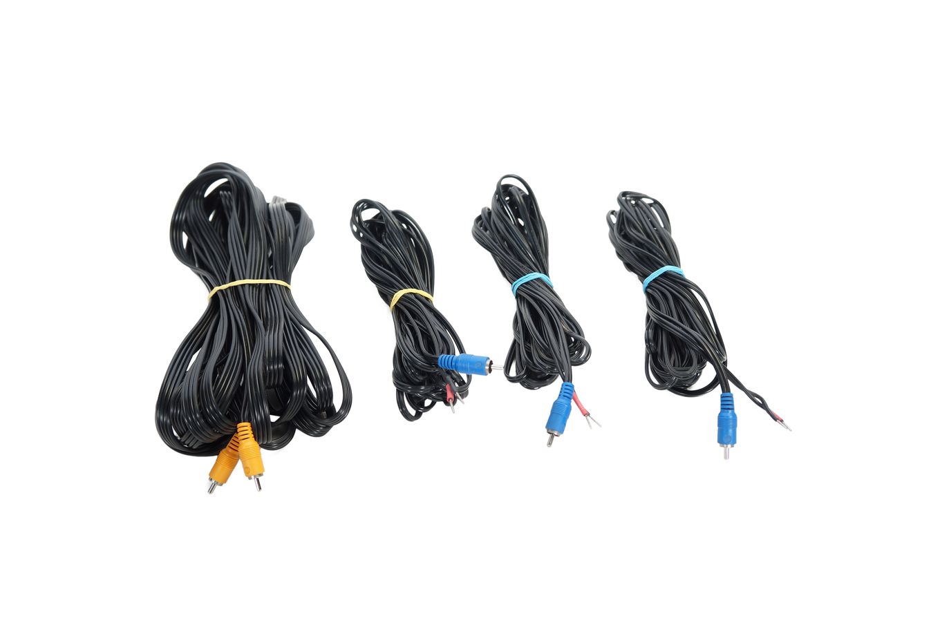 5x_Bose_Acoustimass_Lautsprecherkabeln_Schwarz_mit_Stekern_result