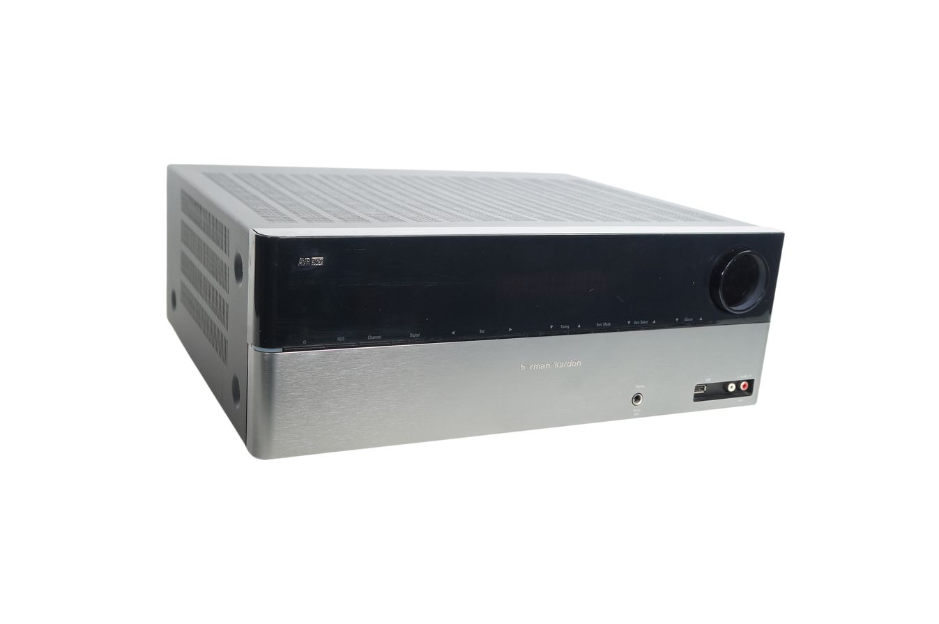 Harman_Kardon_AVR_165_5.1_A-V_Receiver_mit_Mikrofon_03_result
